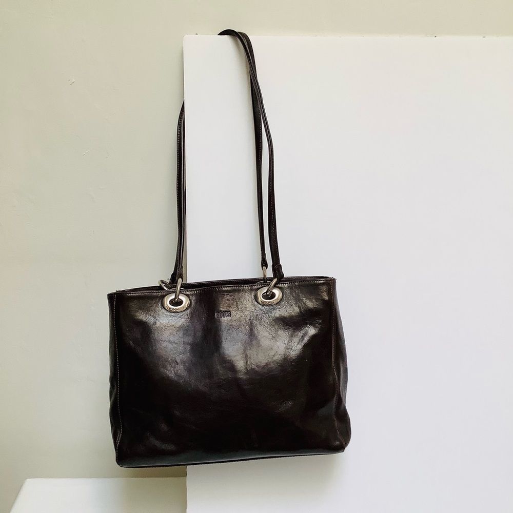 LEATHER SHOULDER BAG